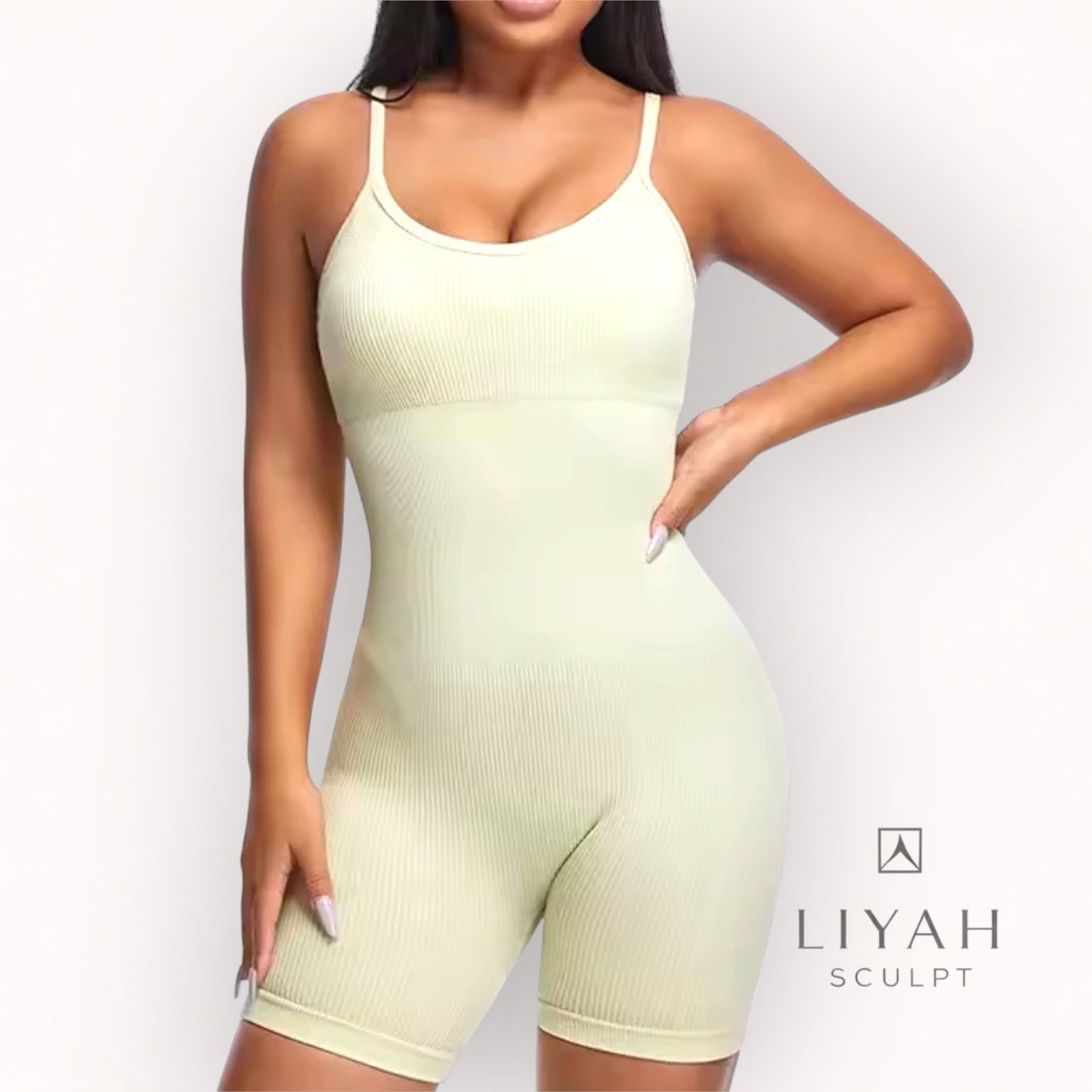 Combinaison sculptante quotidienne